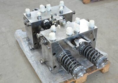 Sulzer diesel engine block type